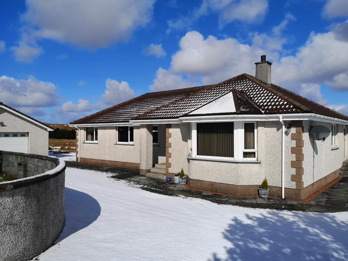 ストーノウェー Large Private 3 Bed Bungalowヴィラ エクステリア 写真